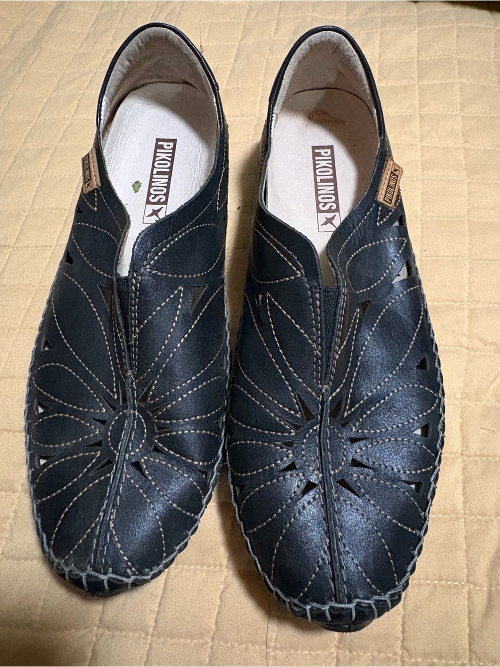PIKOLINOS black Leather Slip-On Loafers with Cutout Detail
